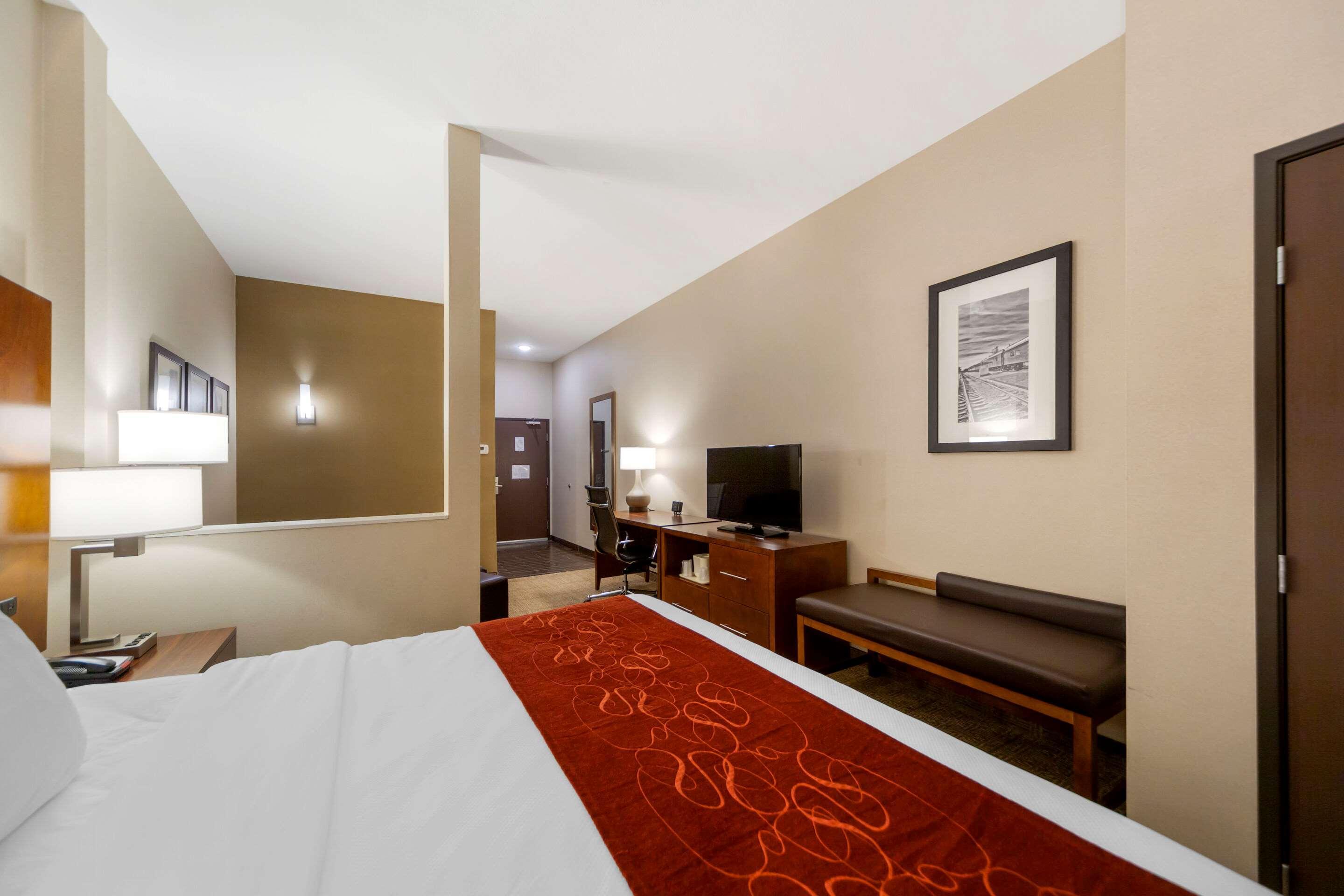 Comfort Suites La Vista Exterior photo