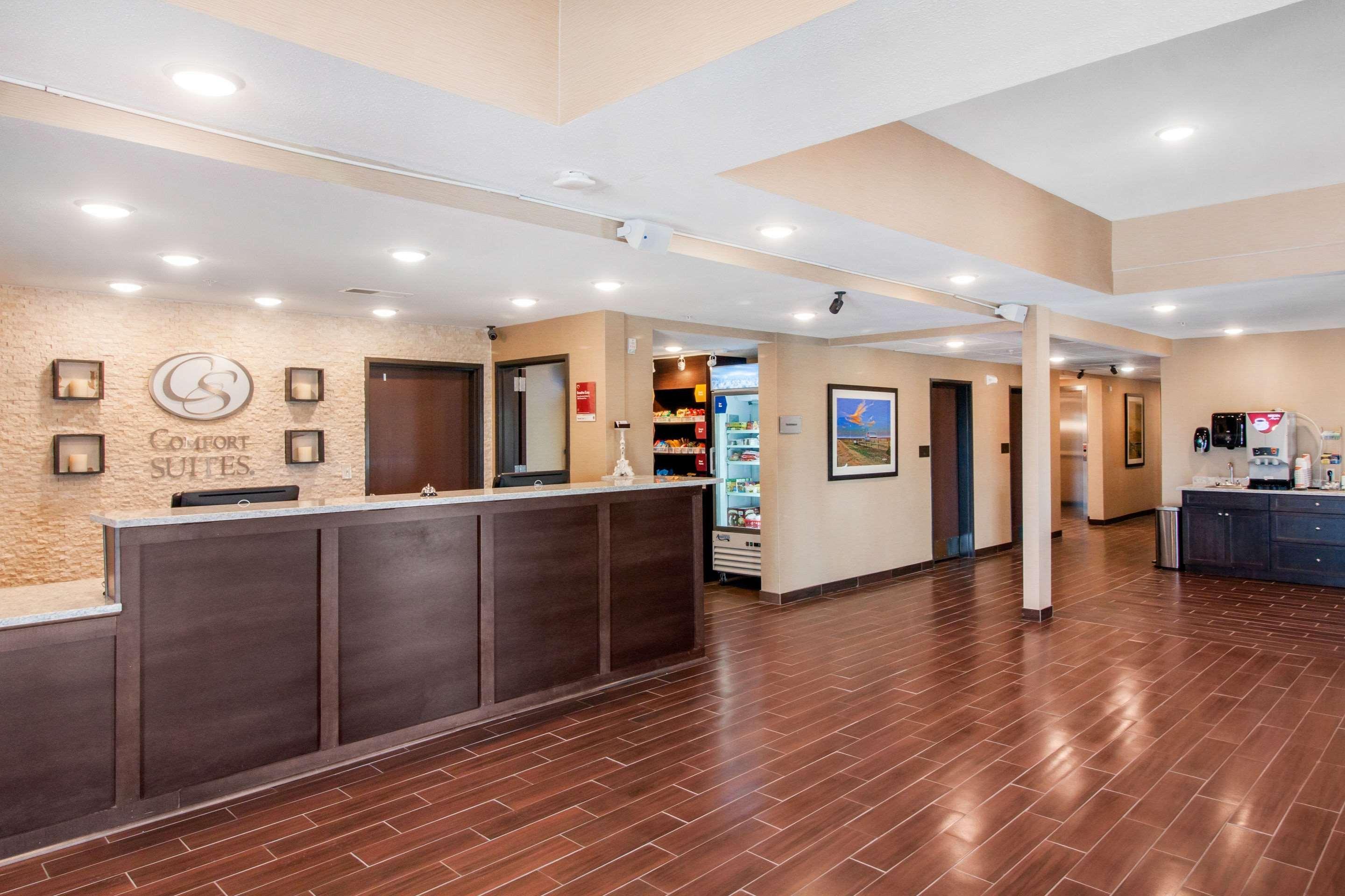 Comfort Suites La Vista Exterior photo