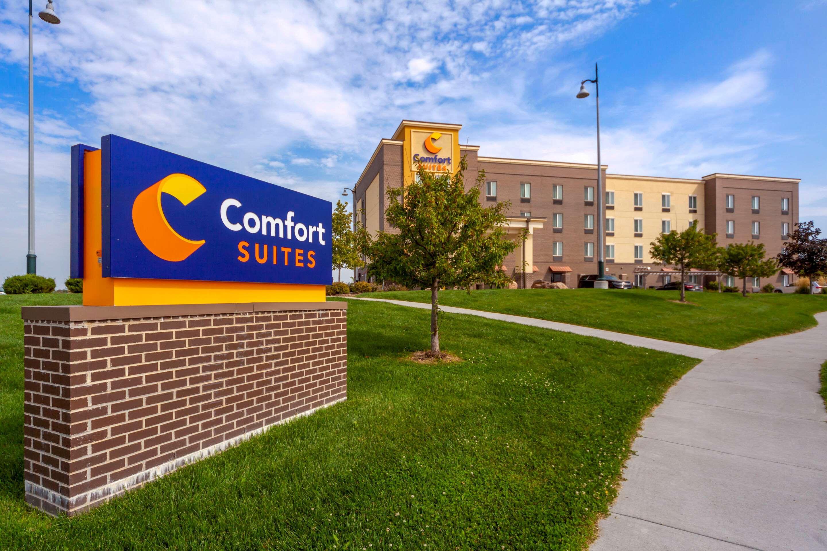 Comfort Suites La Vista Exterior photo